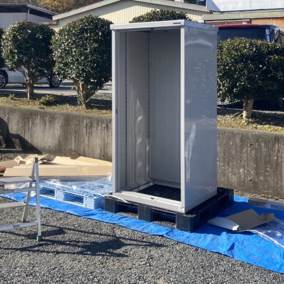 マンション用のロッカーを組立施行しました